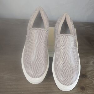 1063 Dr. Scholls Women's Memory Foam Cool Fit Madison Tan Slip On Shoes Sz 7.5M